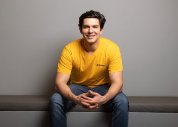 Fintech Nomad chega a 1,5 mi de usuários e lança parcelamento de compras feitas no exterior