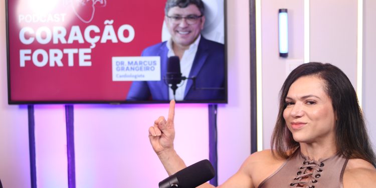 Carol Alves - Dr. Marcus Grangeiro