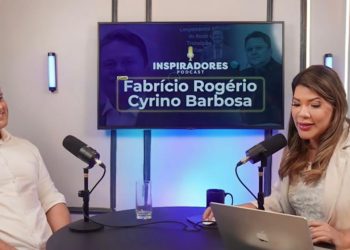 o secretário de administração e gestão fabrício barbosa