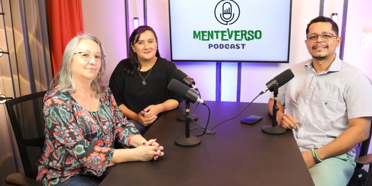 Doenças Mentais - Anna do Valle - Leuza Medeiros - Geisyng Azevedo